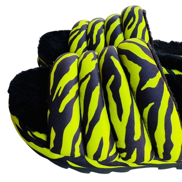 UGG Oh Yeah Slide Shoes Womens Size 8 Fuzzy Sandals Slippers Zebra Neon Green - Picture 12 of 13
